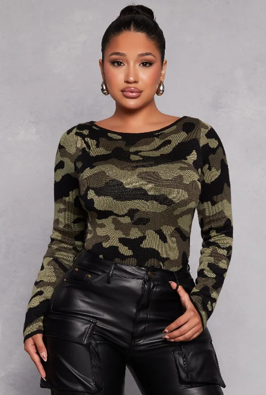 Camo Crew Neck Pullover Sweater