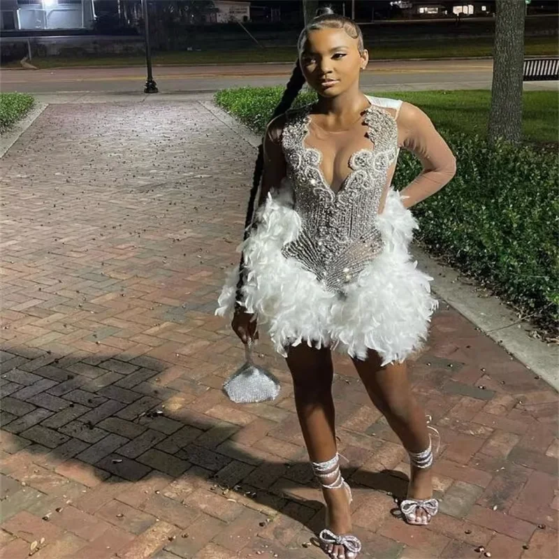 Luxury Short Feather Prom Dress For Black Girls White Aso Ebie Cocktail Party Dress 2024 Crystal Beaded African Birthday Evening