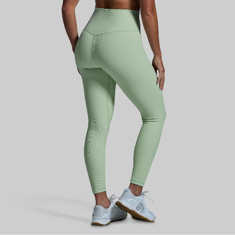 Limitless Legging (Cameo Green)